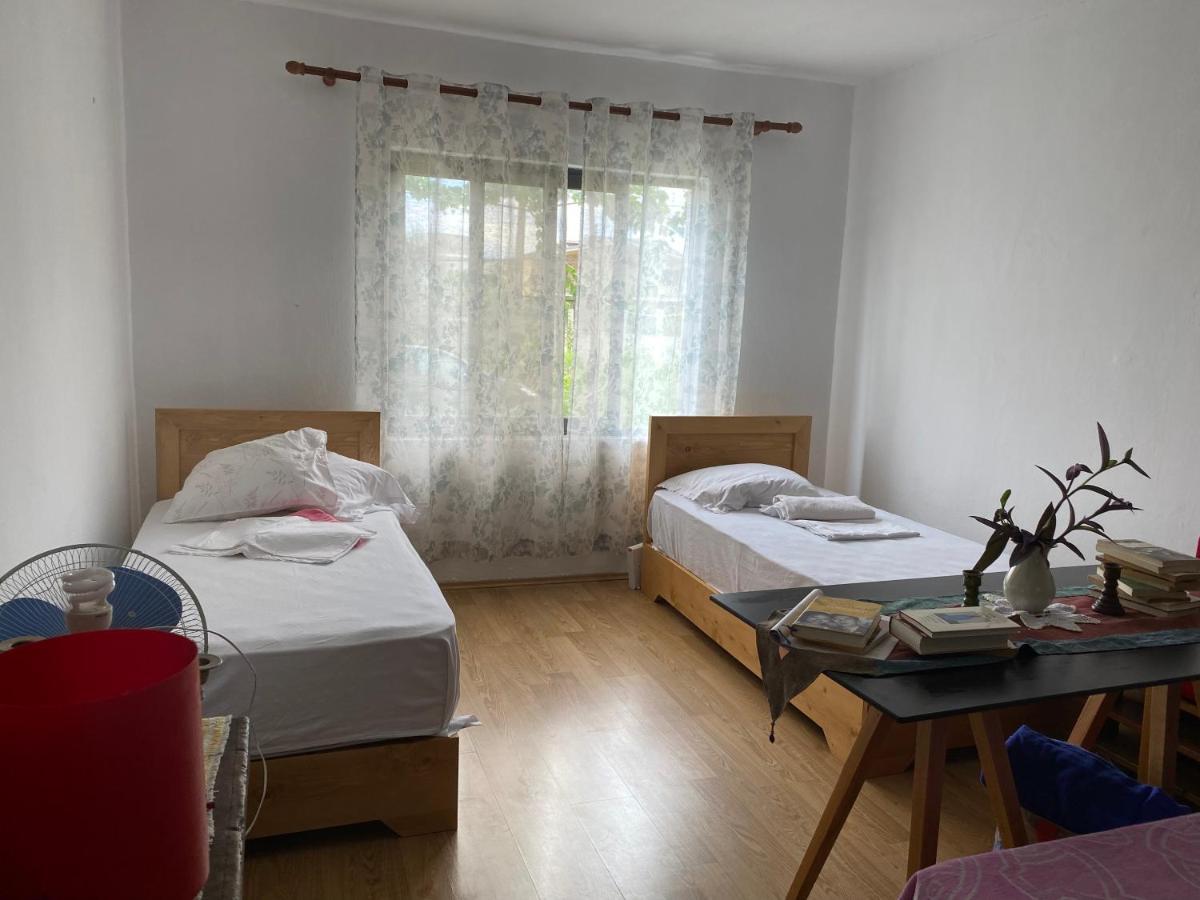 Rupa Guest House Camping Shkodër Exteriér fotografie